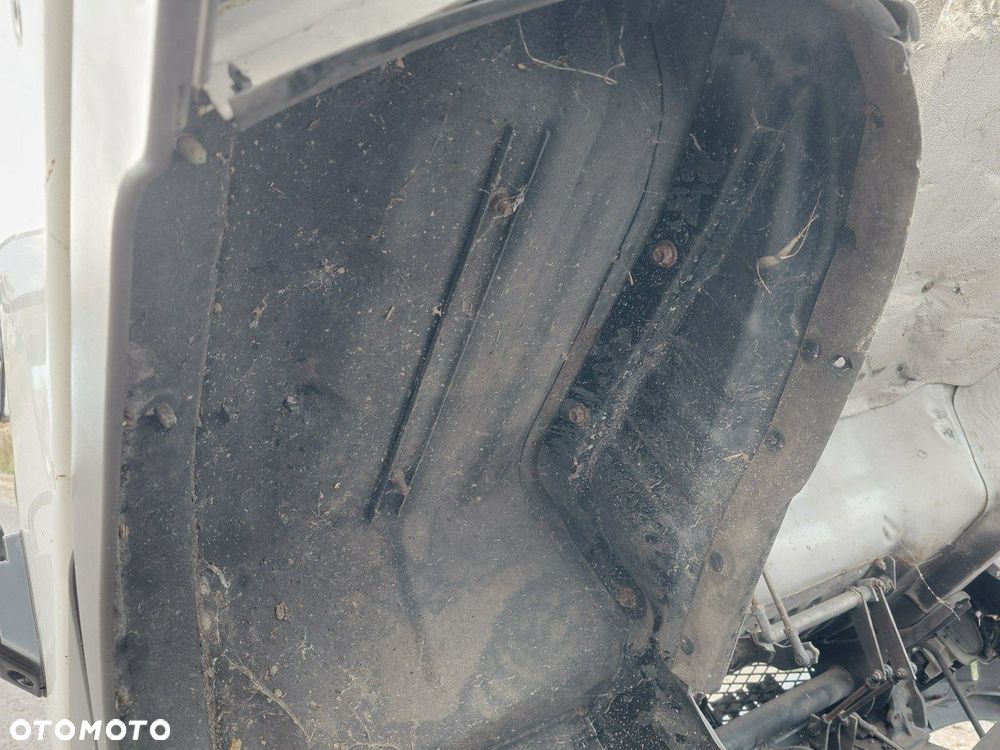 Mitsubishi Canter 3.0 TURBO * Kontener 4.2m + Winda * Możliwość montażu nowej wywrotki * IMPORT - 9