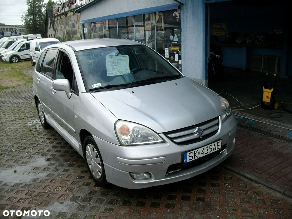 Suzuki Liana - 2