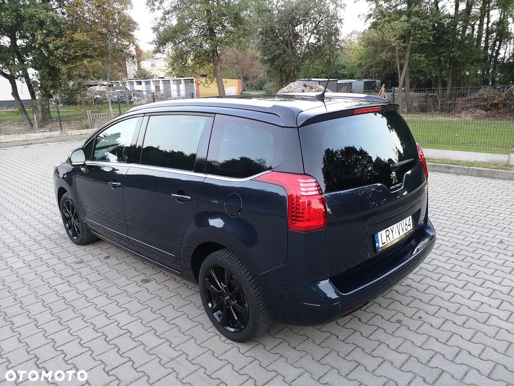 Peugeot 5008 1.6 THP Allure 7os - 23