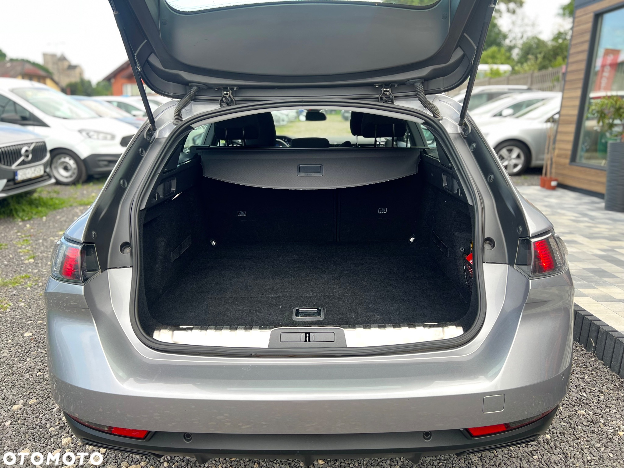 Peugeot 508 1.5 BlueHDi Active S&S EAT8 - 12