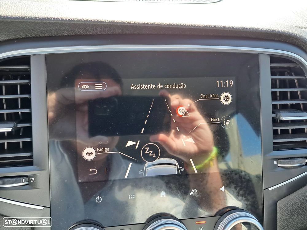 Renault Mégane BLUE dCi 115 BUSINESS EDITION - 40