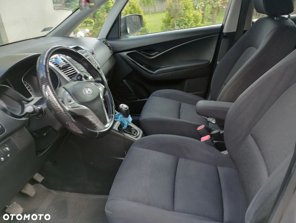 Hyundai ix20 1.4 CRDi Comfort - 18