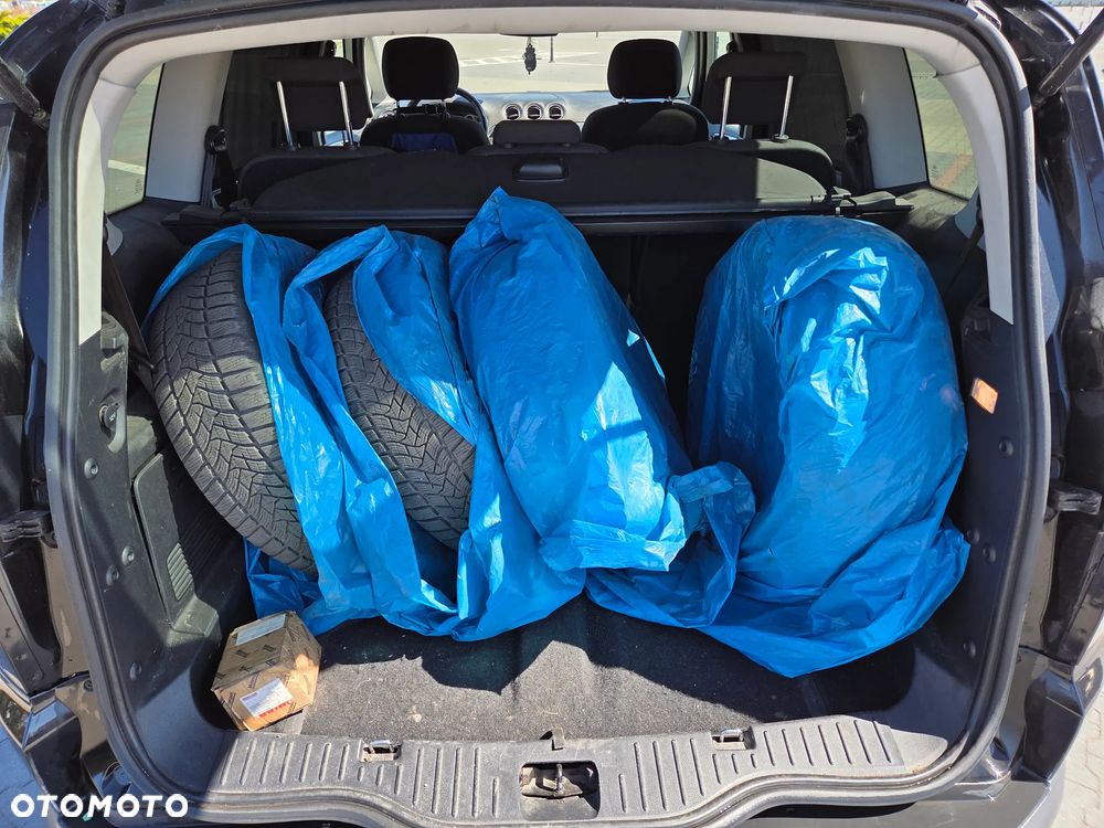 Ford S-Max 2.0 TDCi DPF Titanium - 11