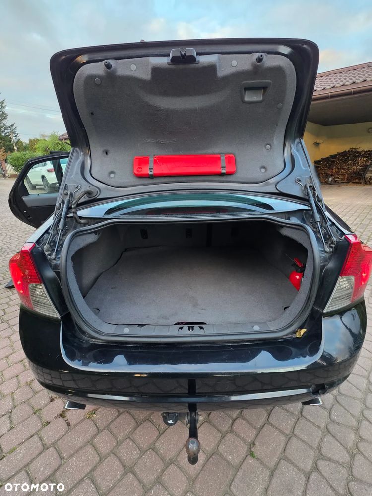 Volvo S40 D3 Kinetic - 9