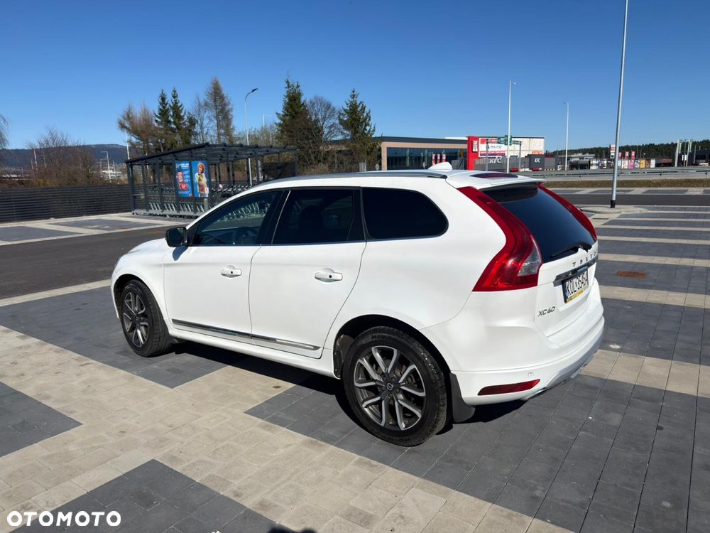 Volvo XC 60 - 2