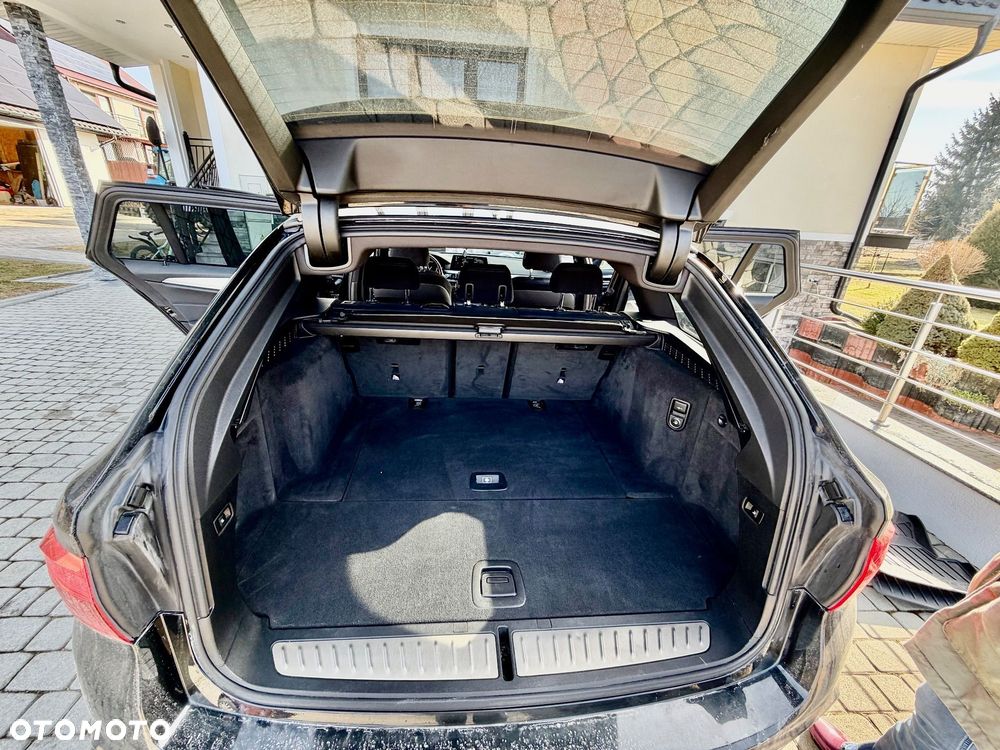 BMW Seria 5 520d M Sport sport - 12