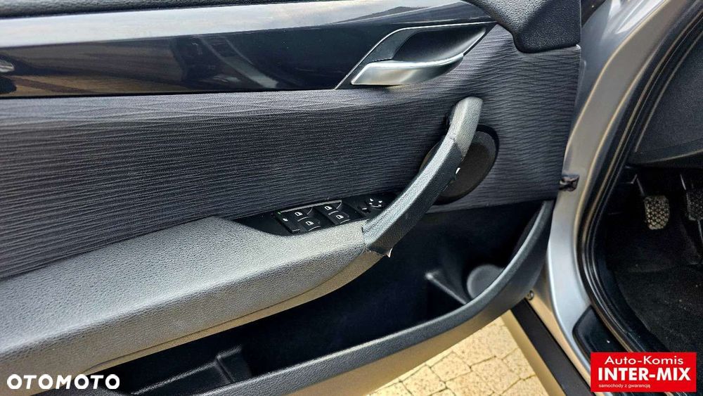 BMW X1 sDrive18d - 21