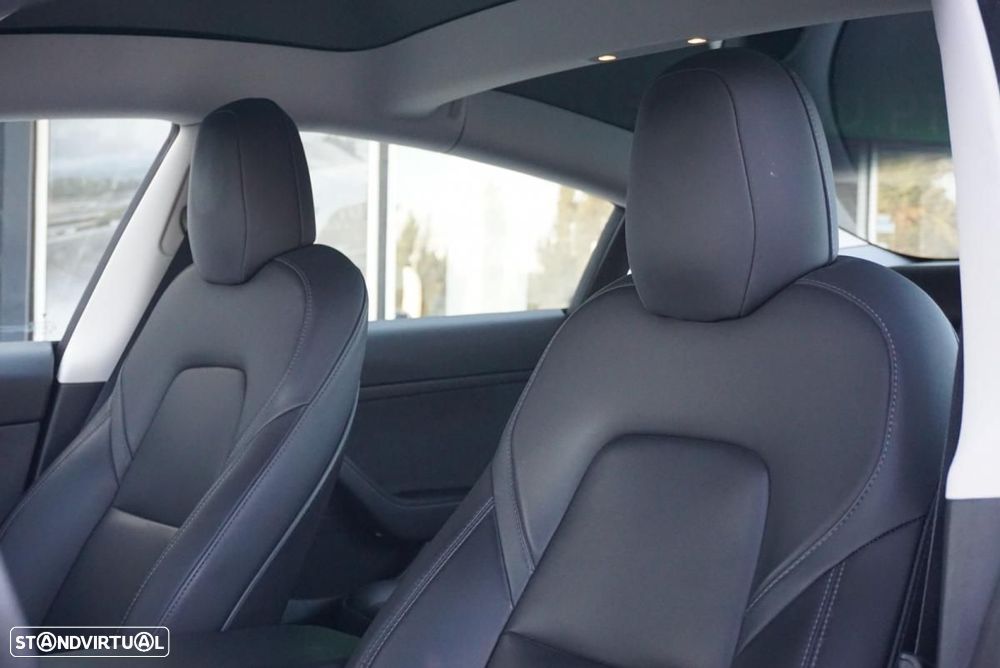 Tesla Model 3 Long Range AWD Dual Motor - 26