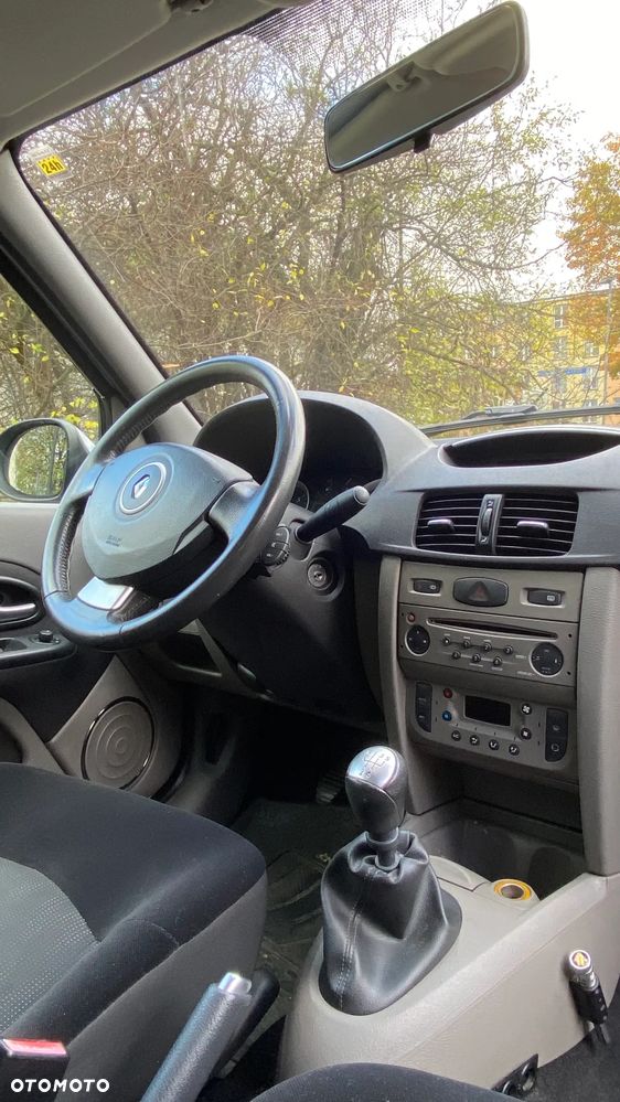 Renault Thalia 1.2 16V All Inclusive - 10