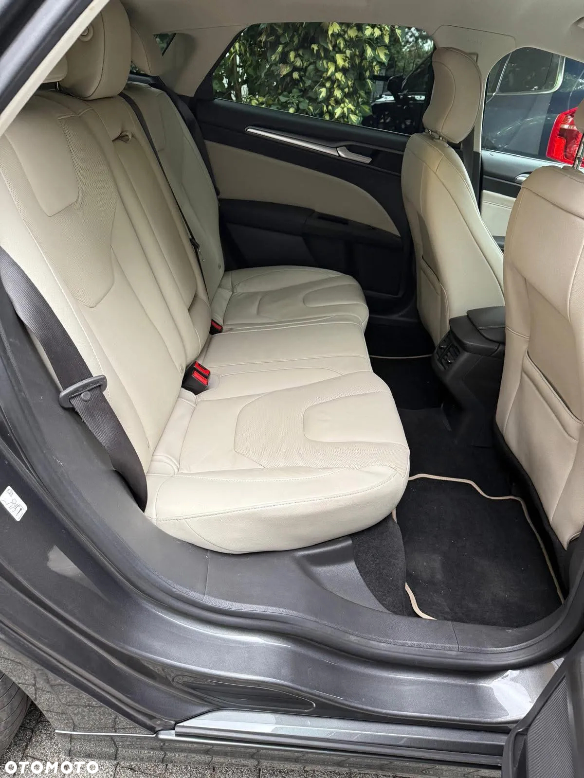 Ford Mondeo 2.0 TDCi Titanium PowerShift - 5