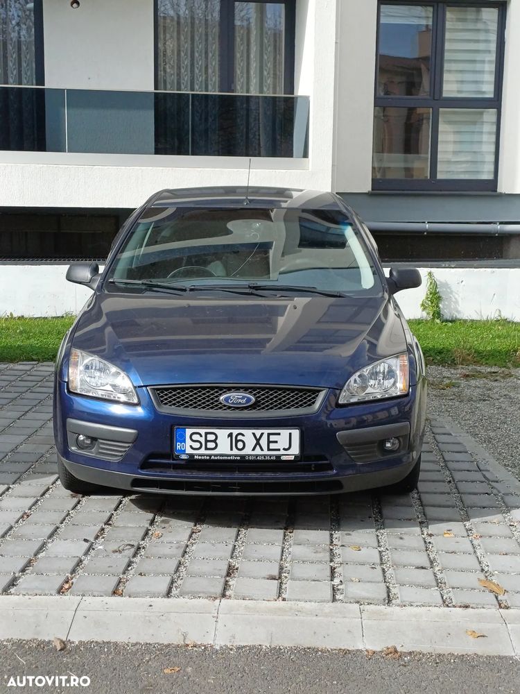 Ford Focus - 12