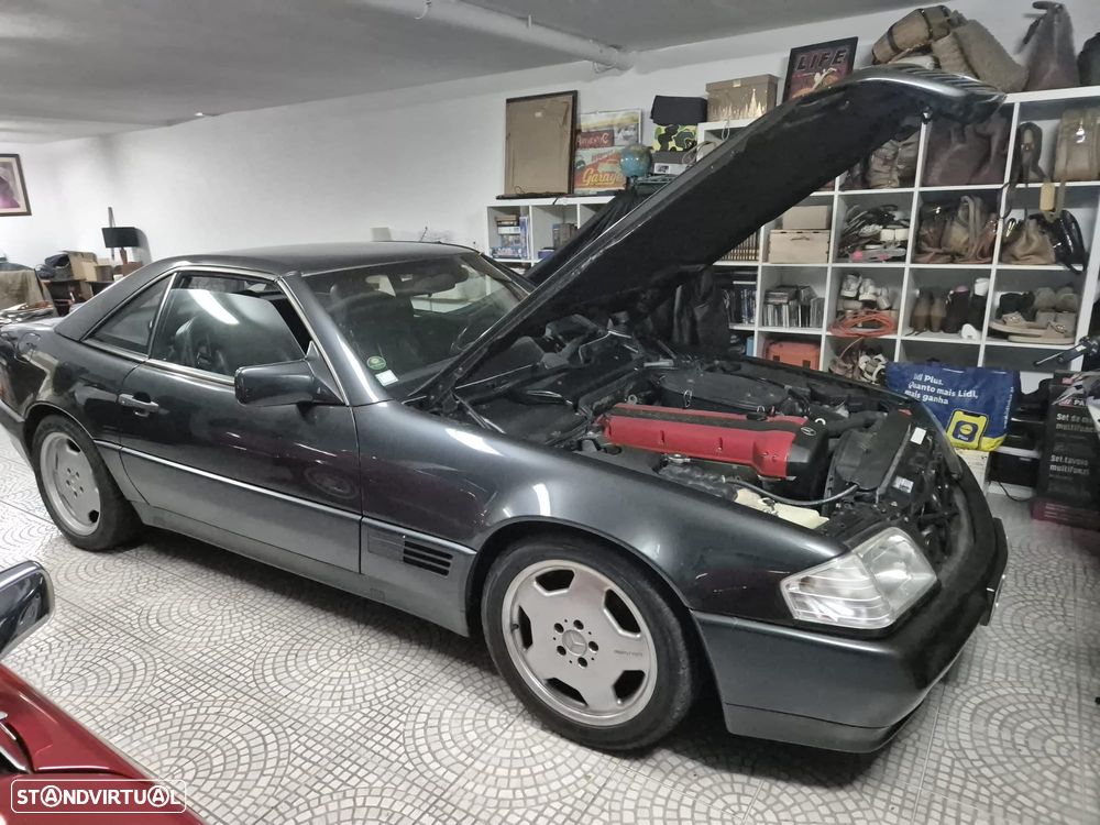 Mercedes-Benz SL 300 - 2