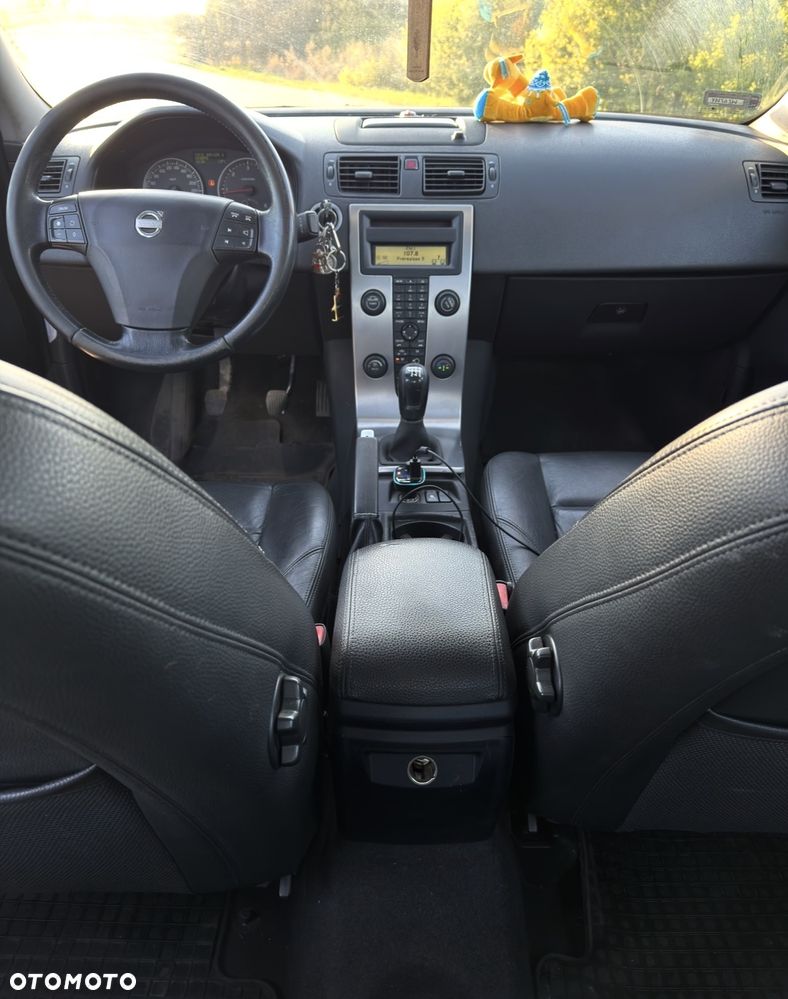 Volvo S40 2.0D Momentum - 7