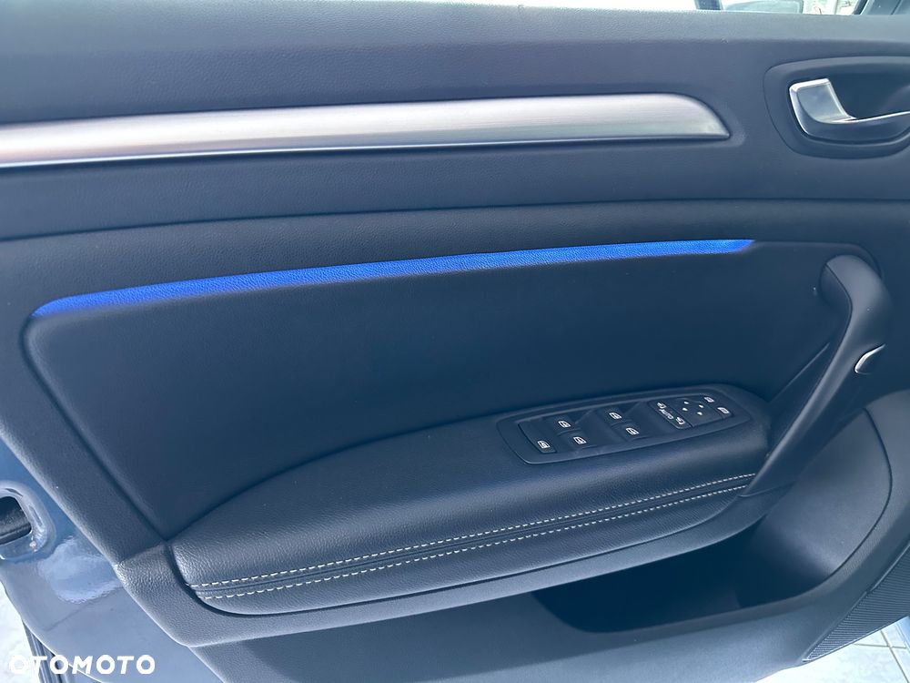 Renault Megane 1.3 TCe FAP Techno EDC - 29