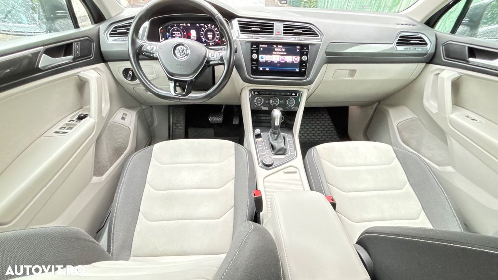 Volkswagen Tiguan 2.0 TDI 4Mot DSG Highline - 19
