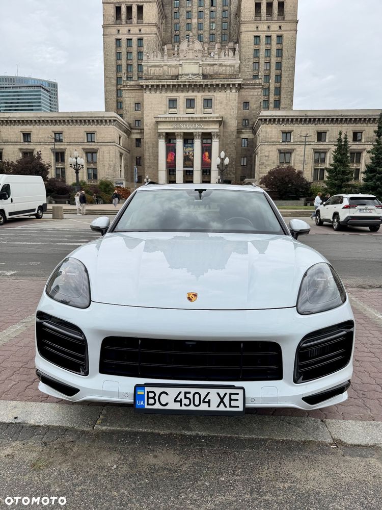 Porsche Cayenne GTS - 2