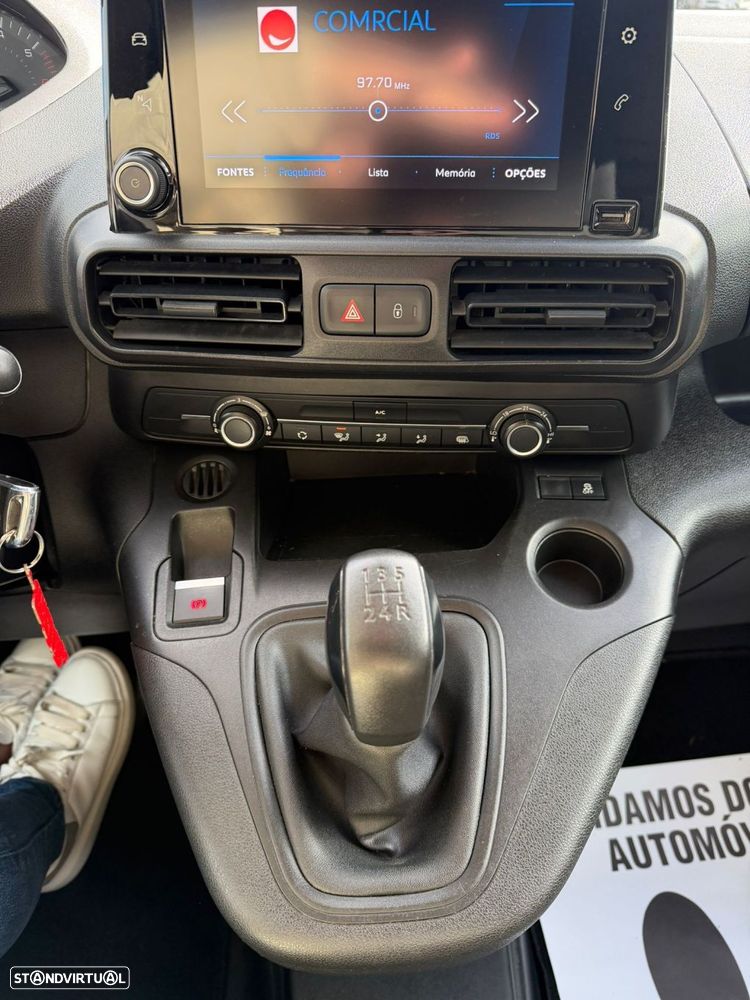 Peugeot Partner 1.6 BlueHDi L1 Premium 3L - 28