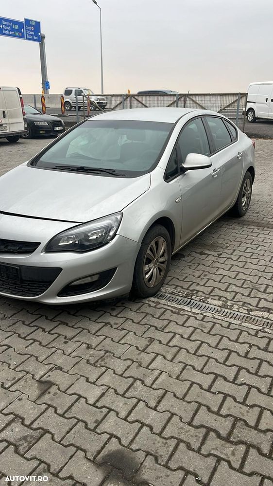 Usa stanga spate/Usa dreapta spate pentru Opel Astra J sedan din 2018 - 3