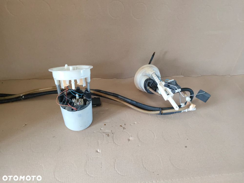 BMW E90 E91 LIFT 2.0B POMPA PALIWA PŁYWAK - 8