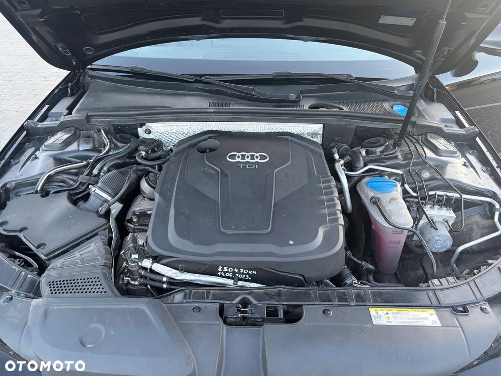 Audi A4 Avant 2.0 TDI - 12