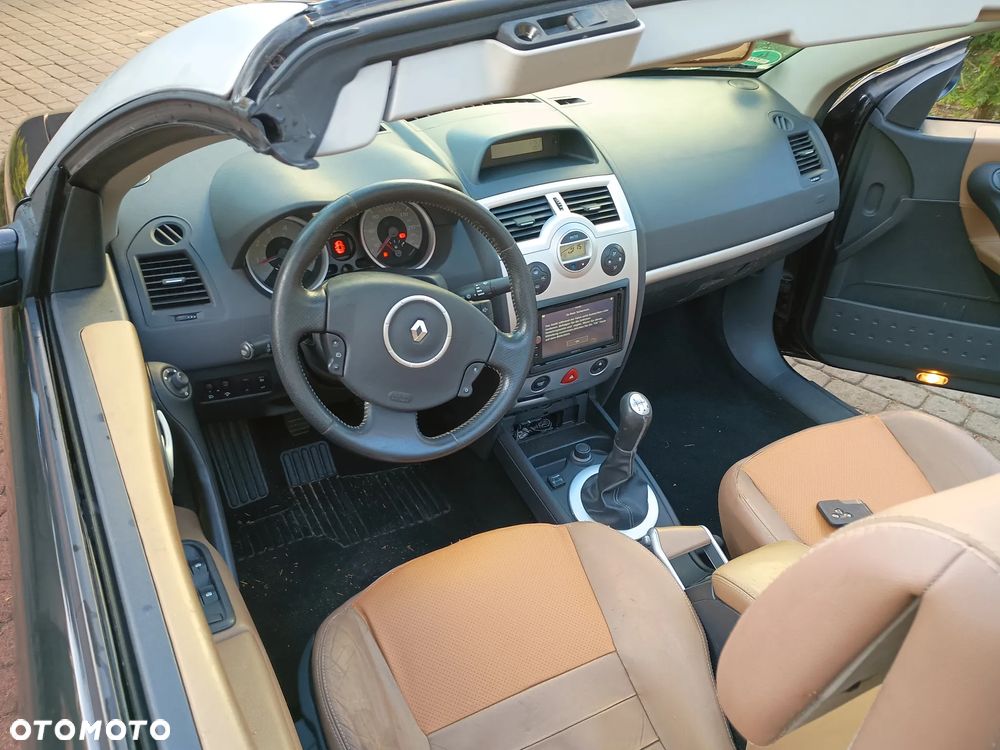 Renault Megane 1.6 16V 100 Expression - 11