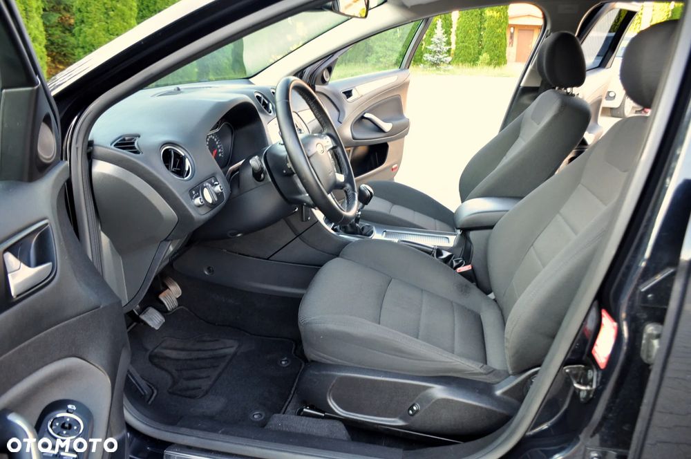 Ford Mondeo 2.0 TDCi Viva Titanium - 21