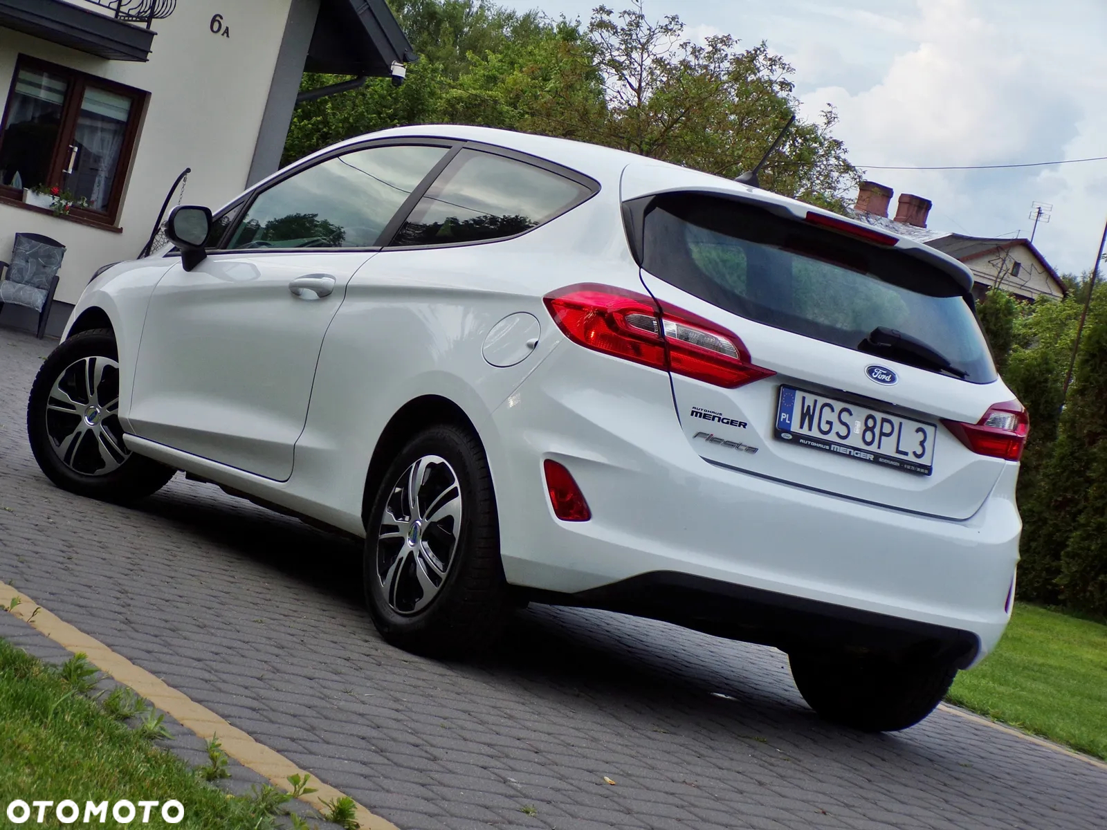 Ford Fiesta 1.1 COOL&CONNECT - 2