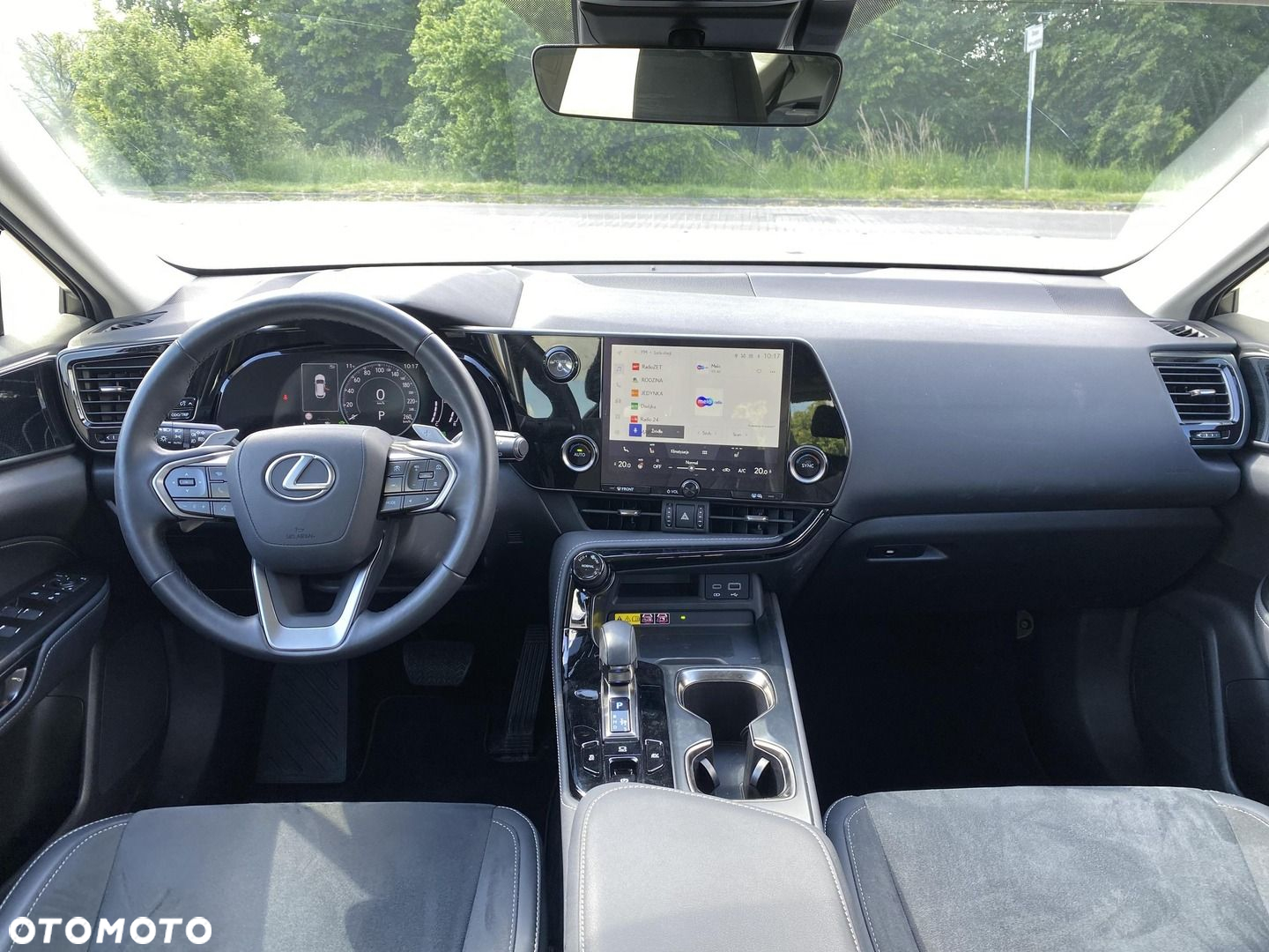 Lexus NX - 4