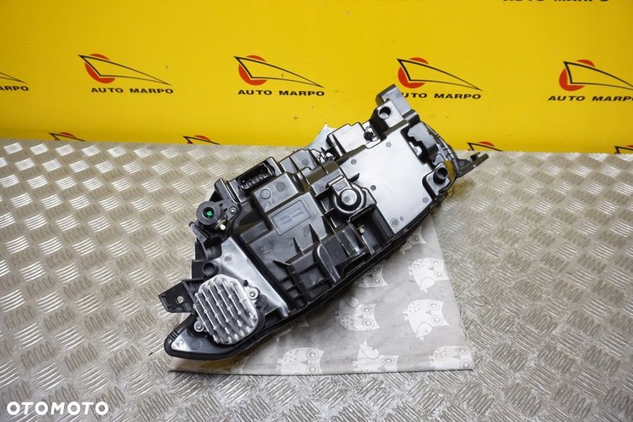 VOLVO XC90 2016- REFLEKTOR LAMPA PRZÓD FULL LED PRAWA USA - 11