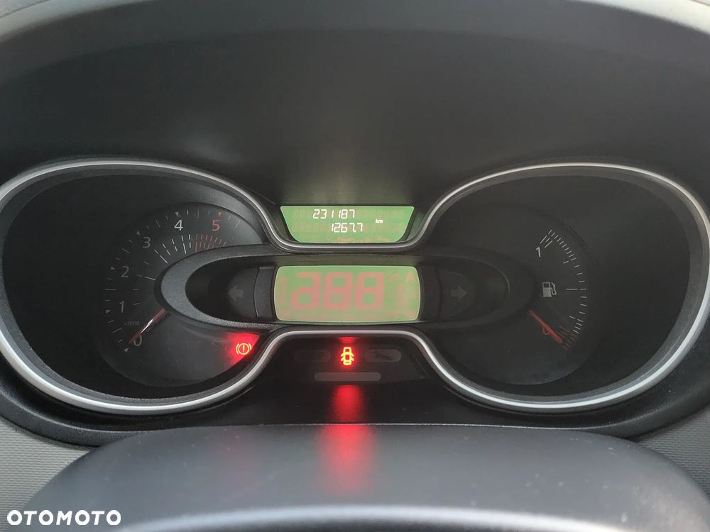 Renault Trafic - 13