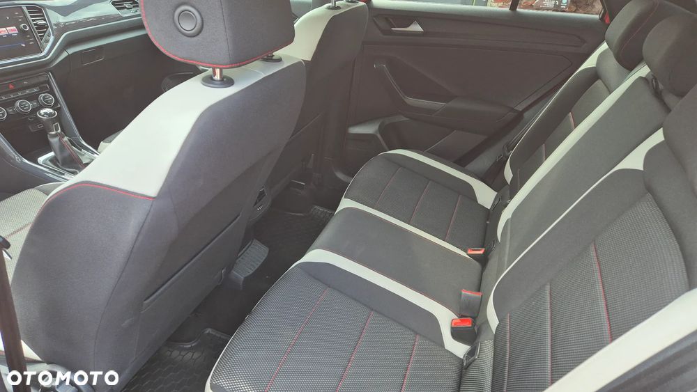 Volkswagen T-Roc 1.5 TSI ACT Premium - 7