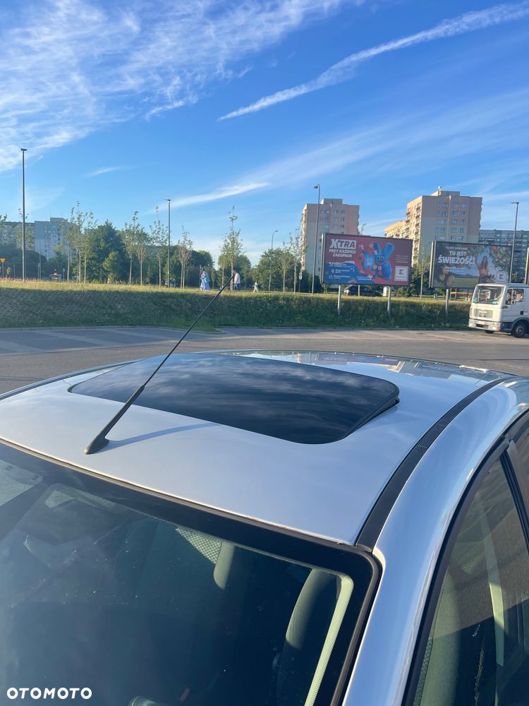 Ford Focus C-Max 2.0 Ghia - 11