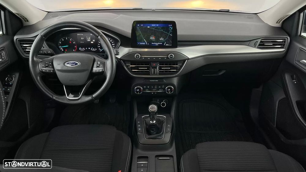 Ford Focus SW 1.0 EcoBoost Titanium - 10