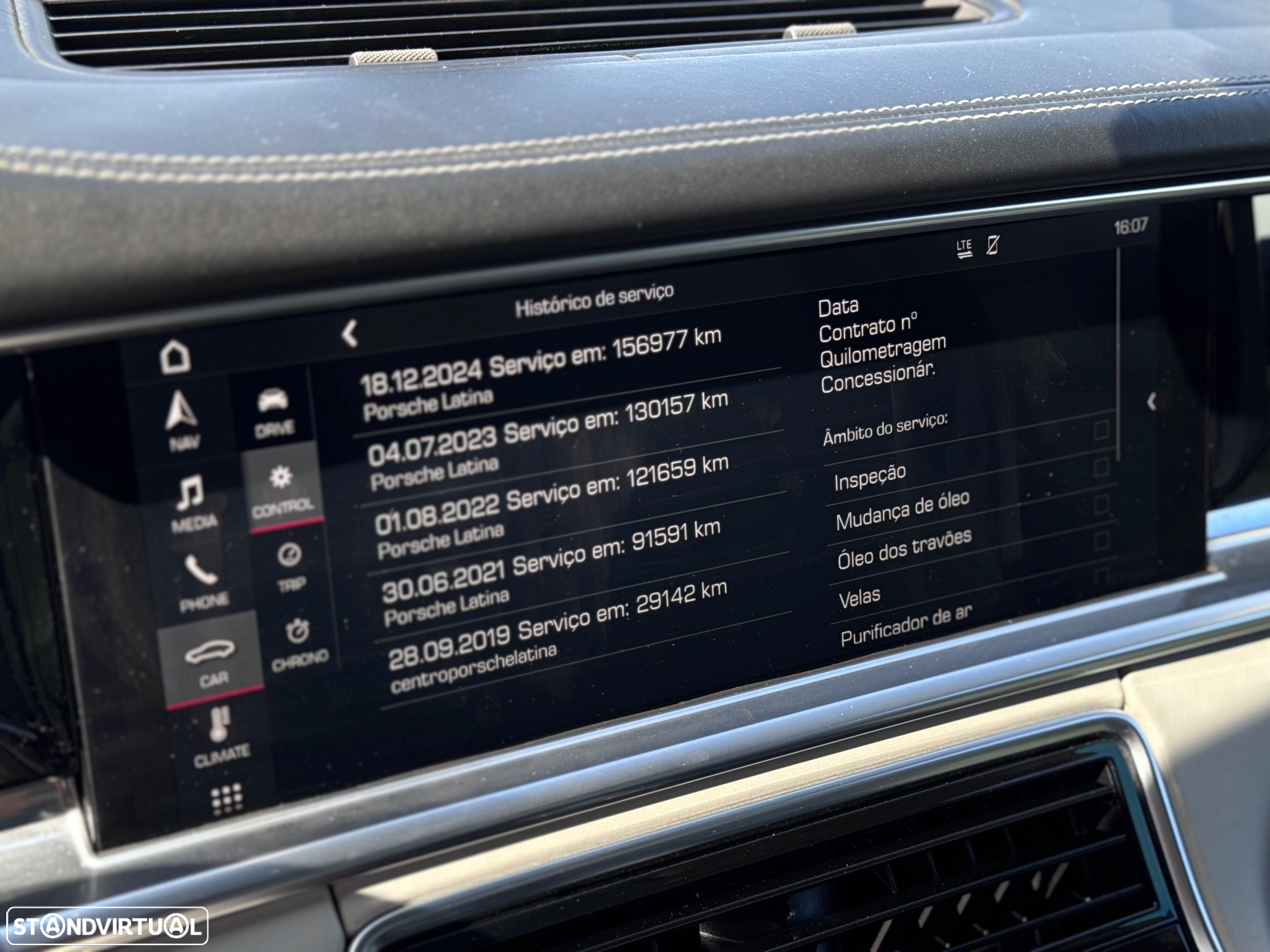 Porsche Panamera Sport Turismo 4 E-Hybrid - 19