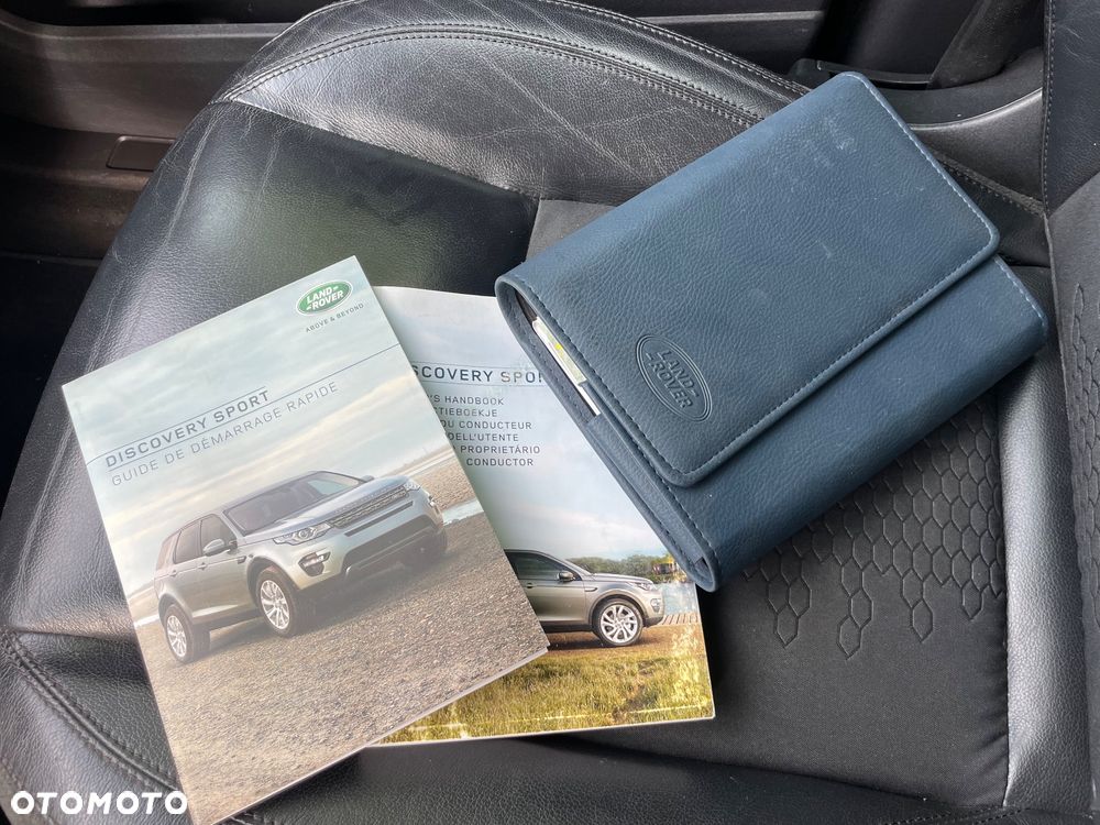 Land Rover Discovery Sport TD4 HSE Luxury - 32