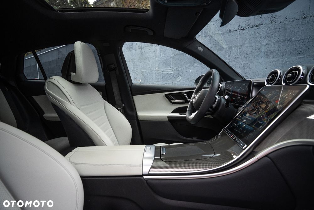Mercedes-Benz GLC 220 d mHEV 4-Matic AMG Line - 13
