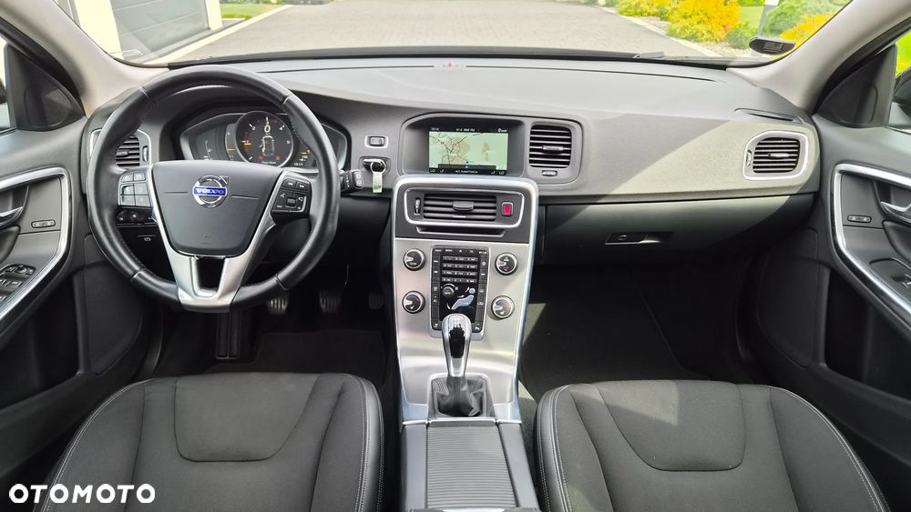 Volvo V60 D2 Kinetic - 8
