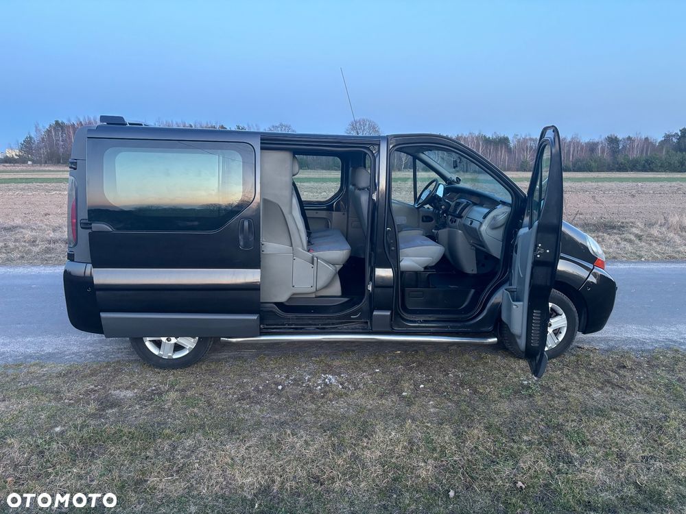 Renault Trafic - 9