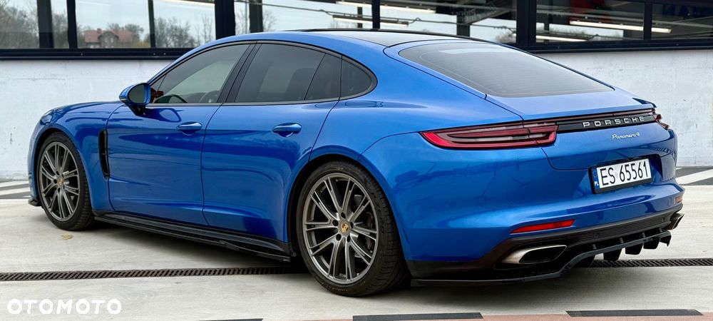 Porsche Panamera 4 Executive - 16
