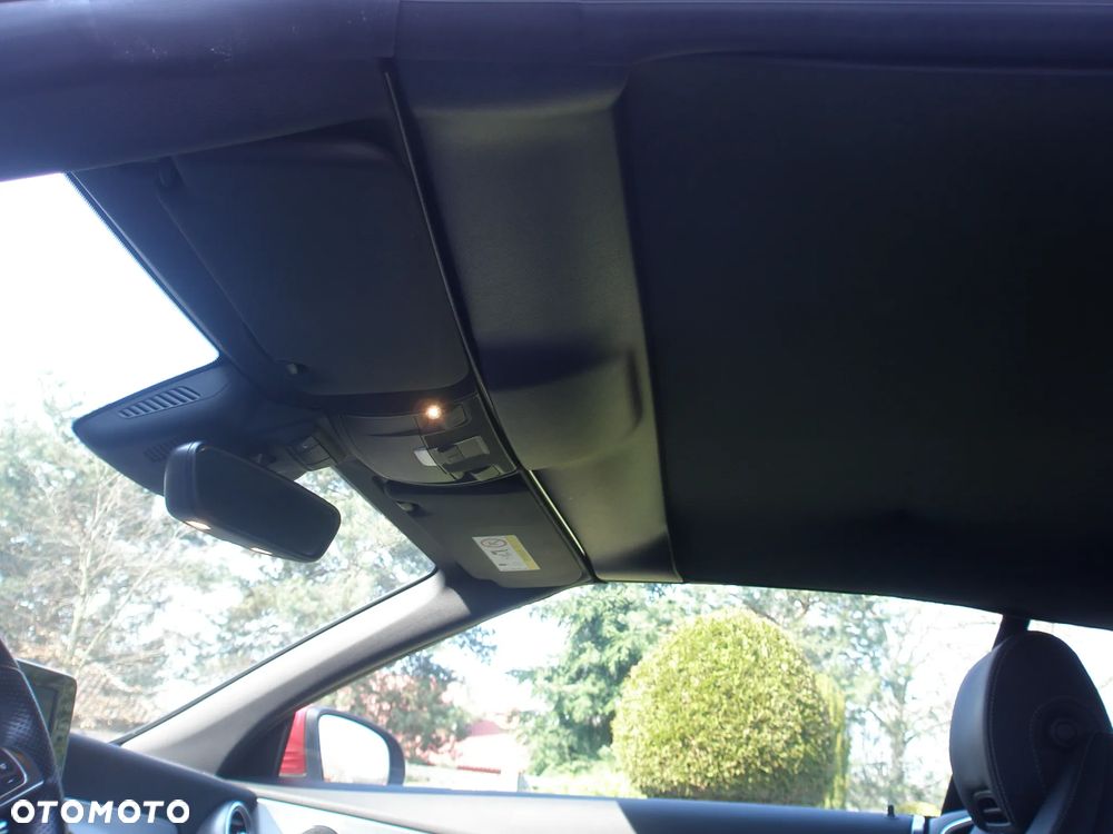 Mercedes-Benz Klasa C 200 Cabrio 4Matic 9G-TRONIC AMG Line - 30