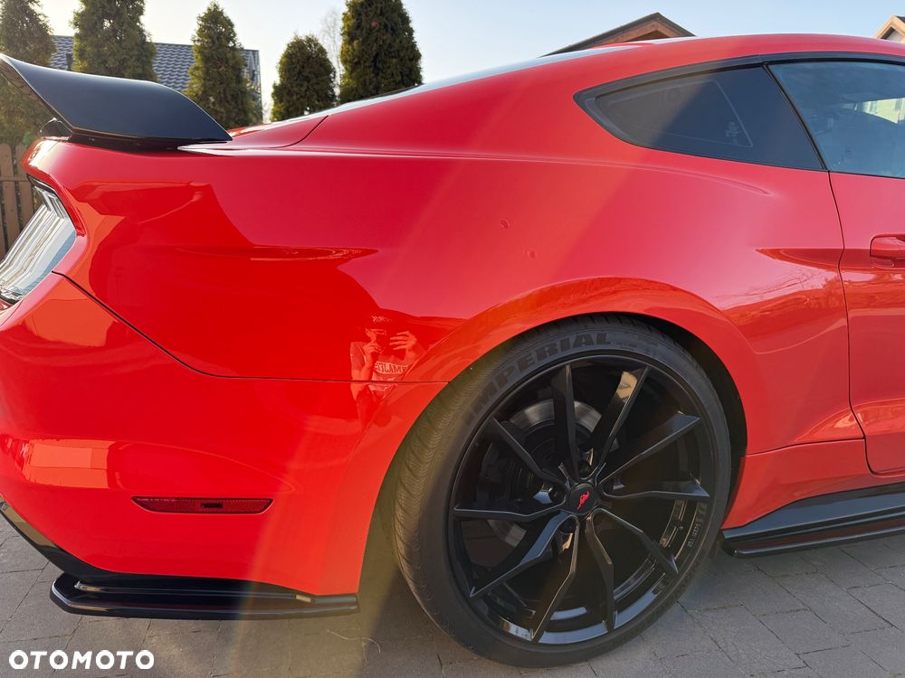 Ford Mustang - 9