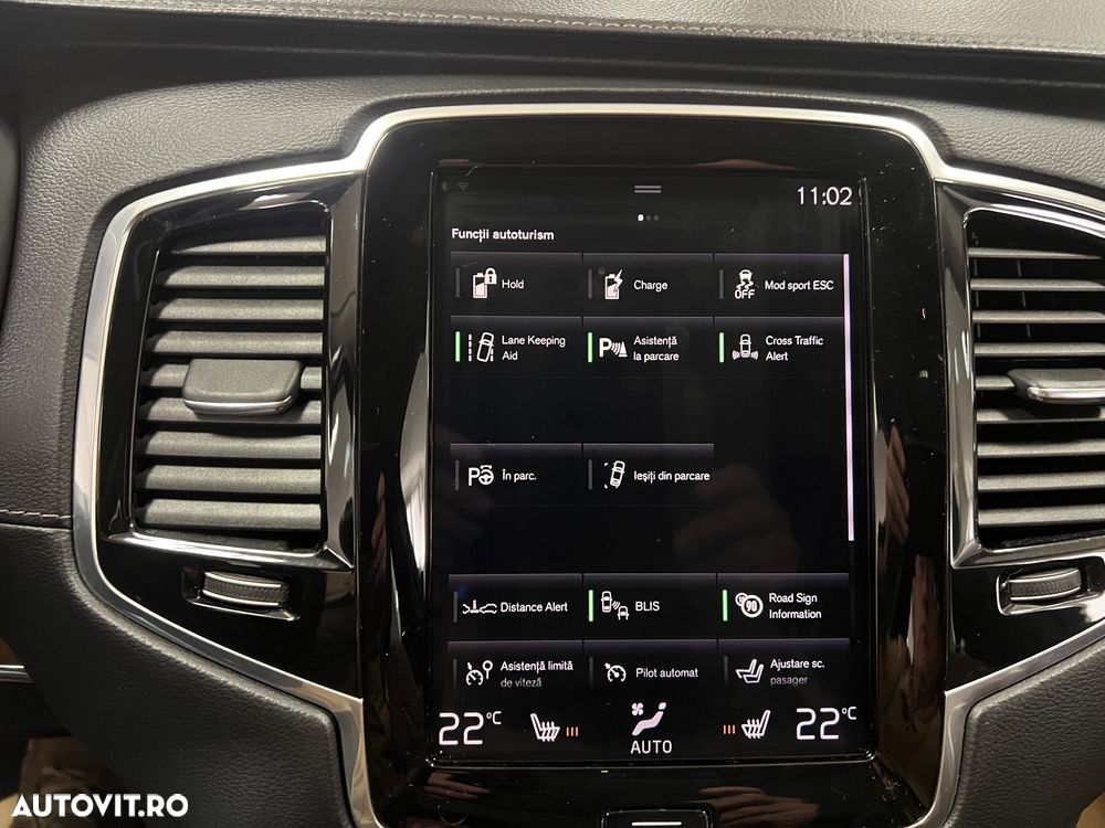 Volvo XC 90 T8 AWD Recharge Geartronic Inscription Edition - 34