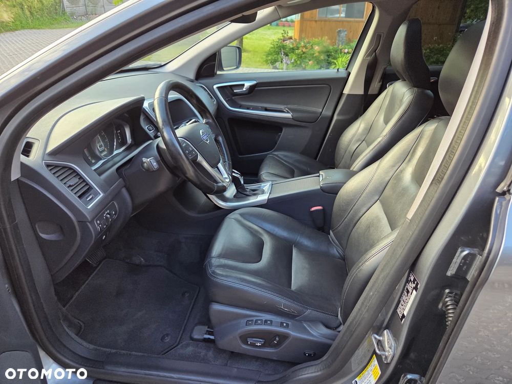 Volvo XC 60 T6 Drive-E Summum - 5
