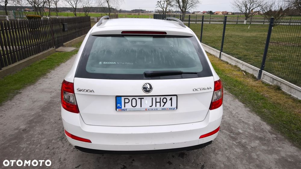 Skoda Octavia 1.6 TDI Ambition - 5