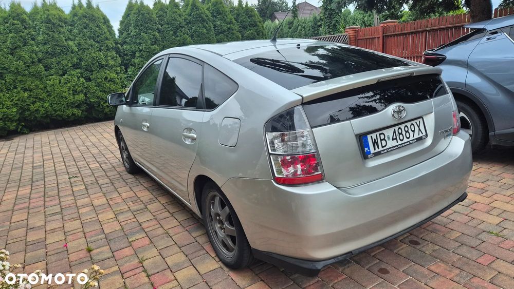 Toyota Prius 1.5 VVT-i Sol - 7