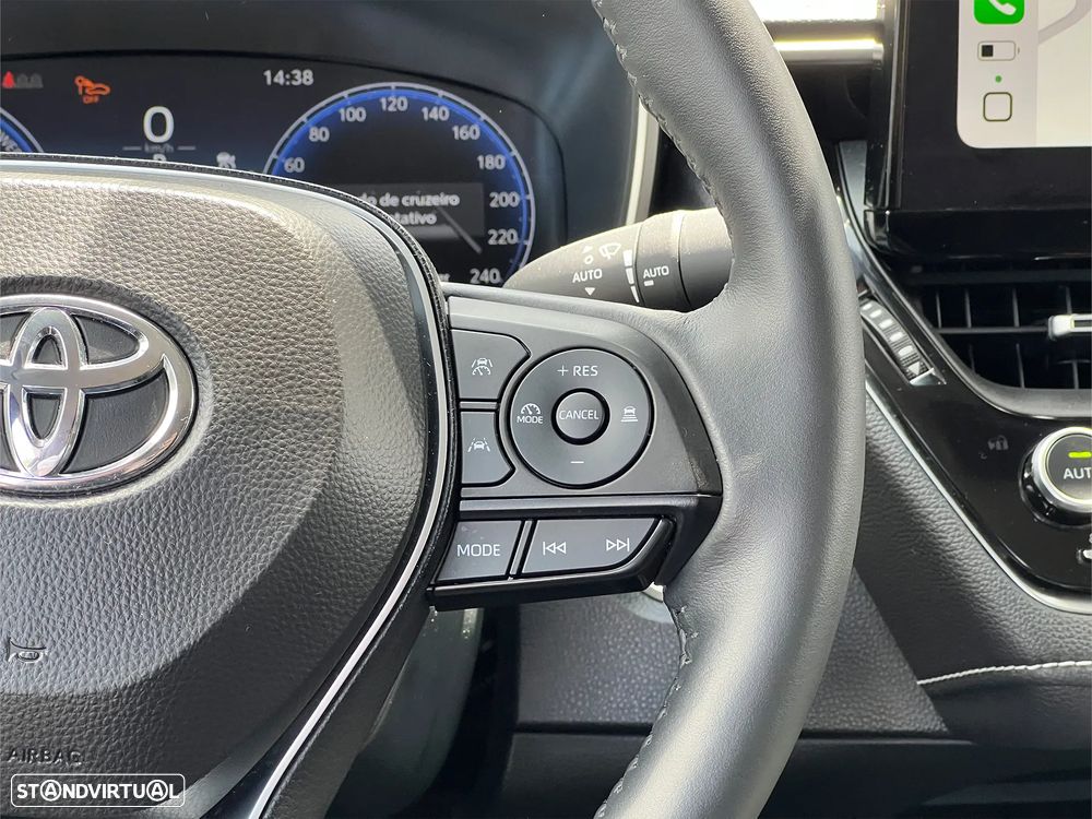 Toyota Corolla SD 1.8 Hybrid Luxury - 13