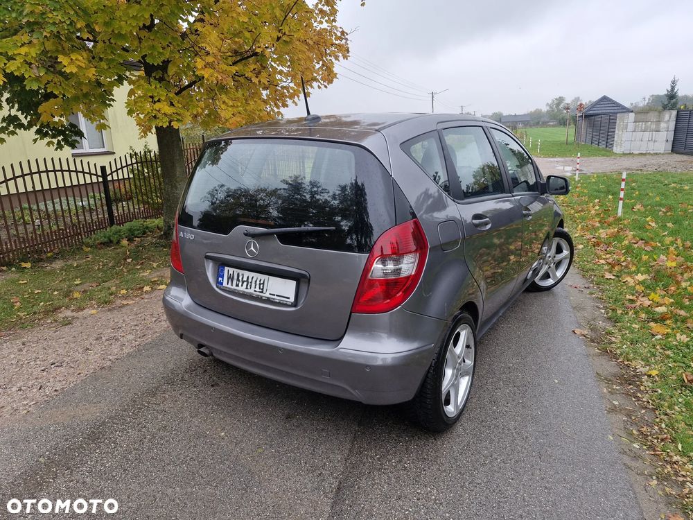 Mercedes-Benz A-Class 2011 photo 5