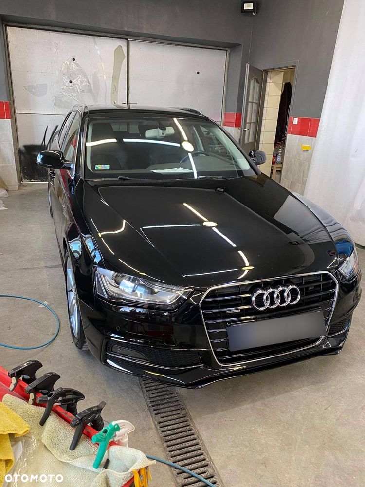 Audi A4 Avant 2.0 TDI DPF clean diesel quattro S tronic S line Sportpaket - 8
