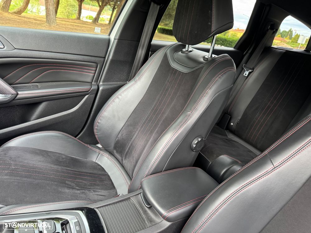 Peugeot 308 SW - 12