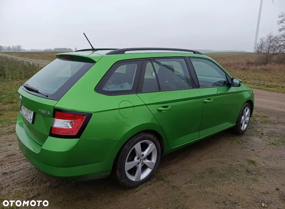 Skoda Fabia 1.2 TSI Edition - 2
